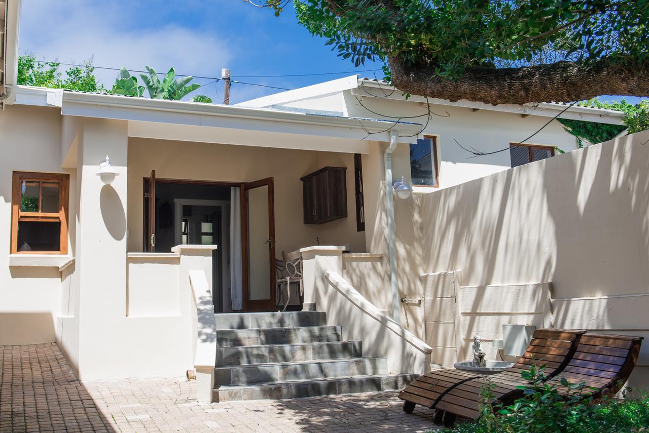 Le Port Cottage Мозел Бей Екстериор снимка